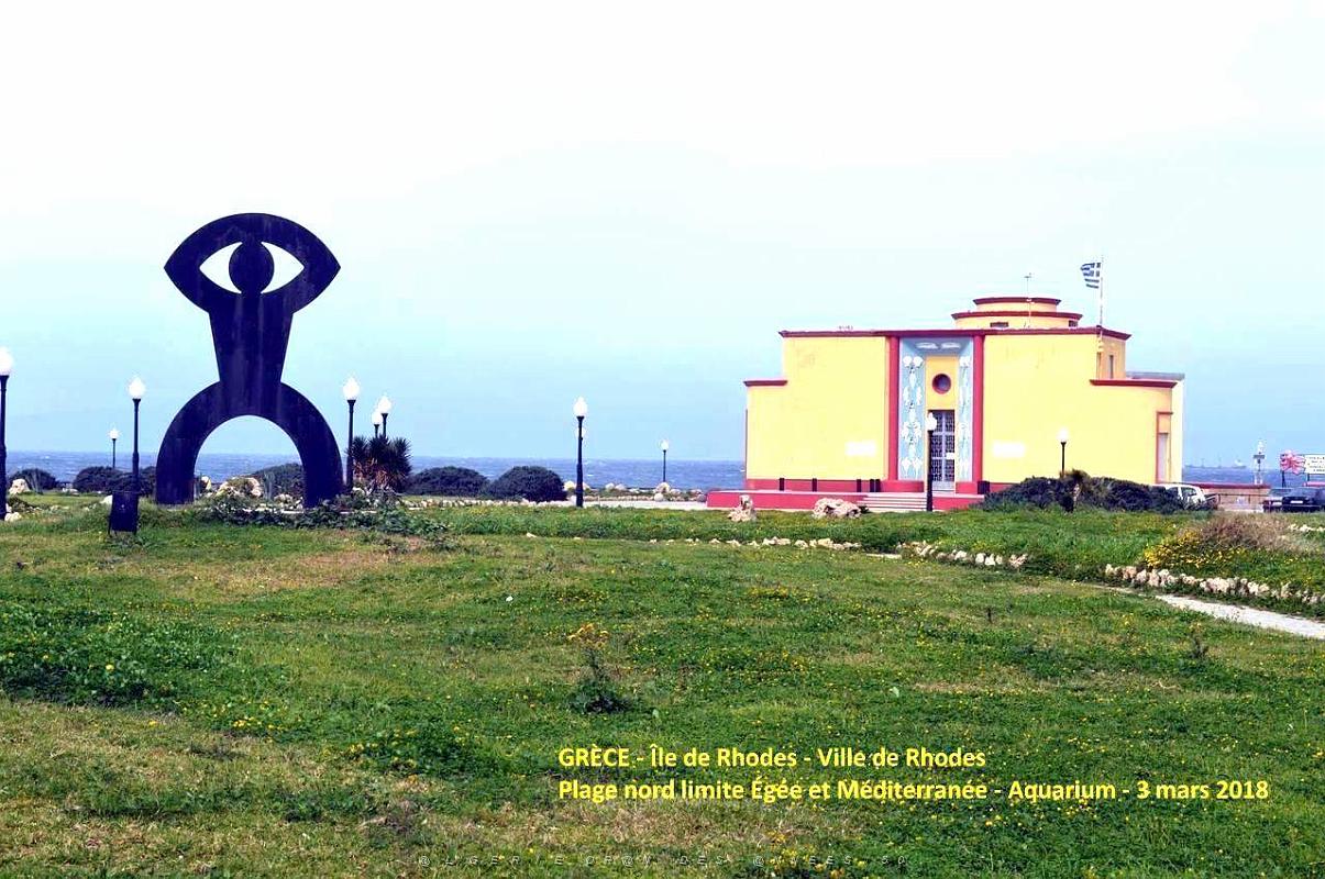 153- Rhodes ville et port d'honneur.JPG